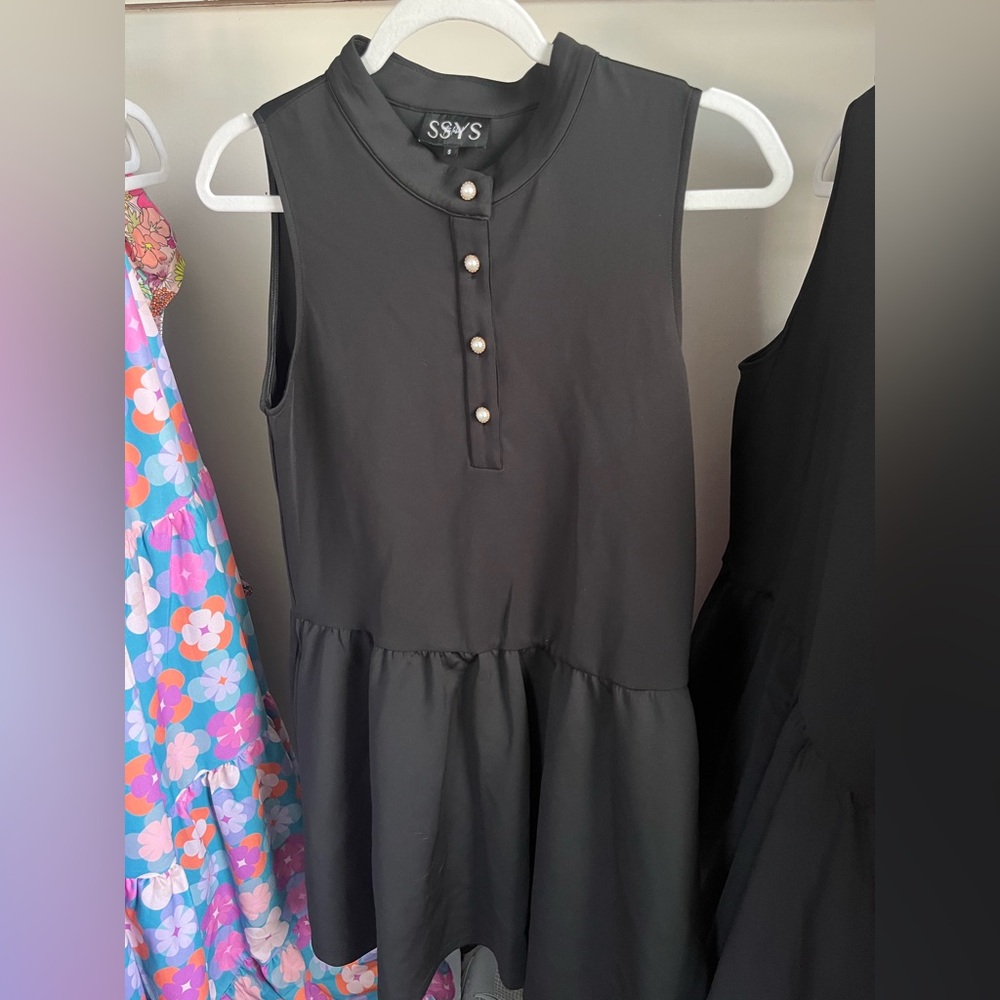 SSYS Black Sleeveless Pearl-Button Dress